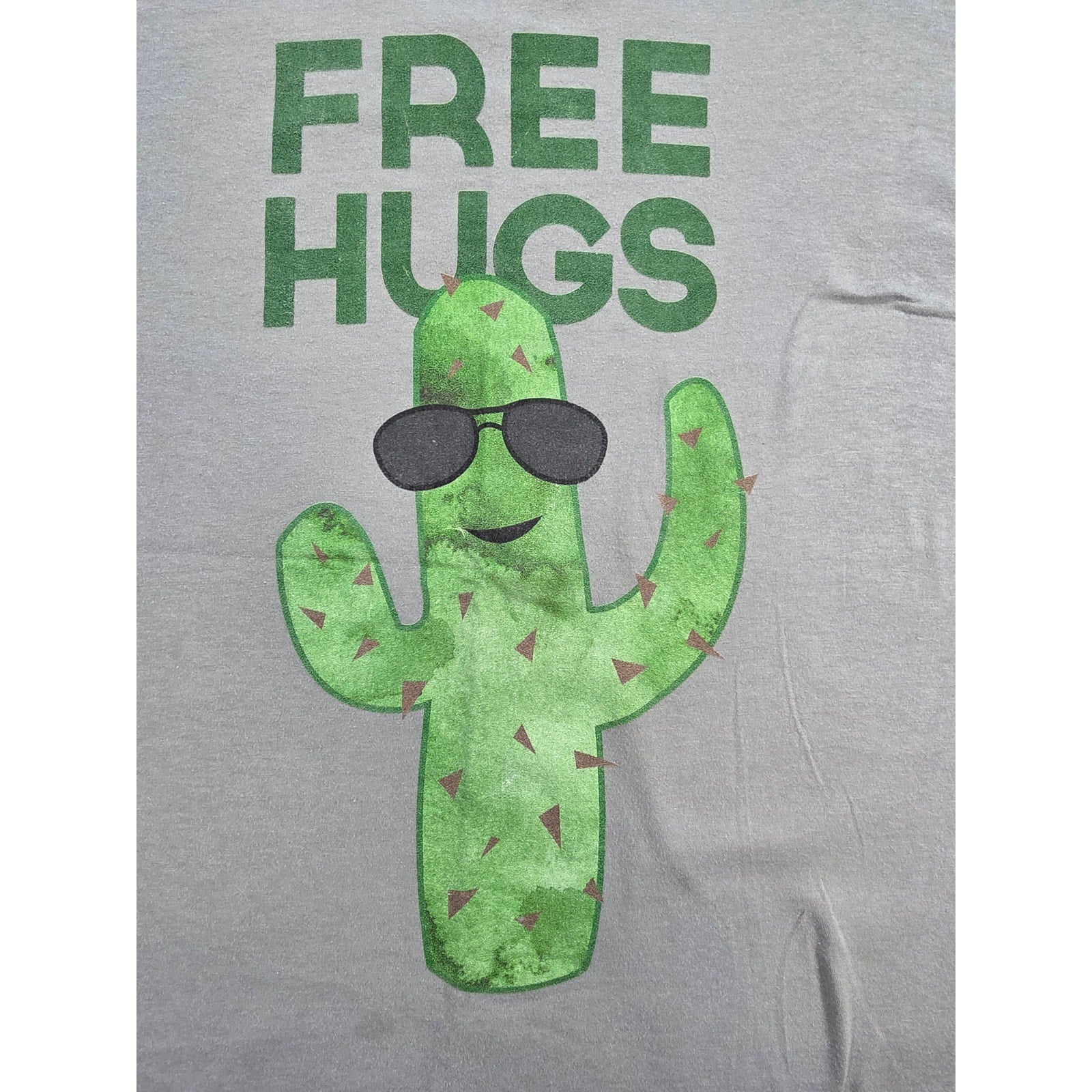 Anvil Free Hugs Graphic T Shirt Green – XL