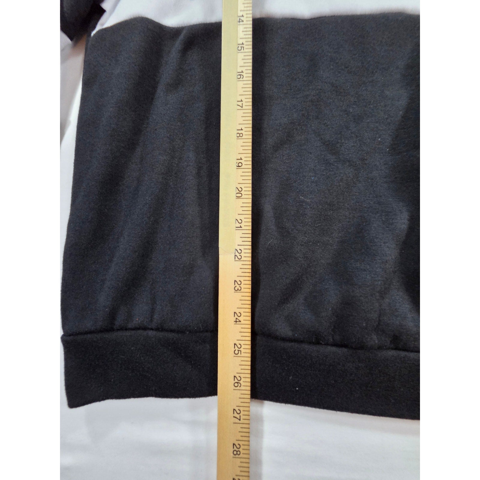 Kenneth Cole New York Logo Sweatshirt Black White – M