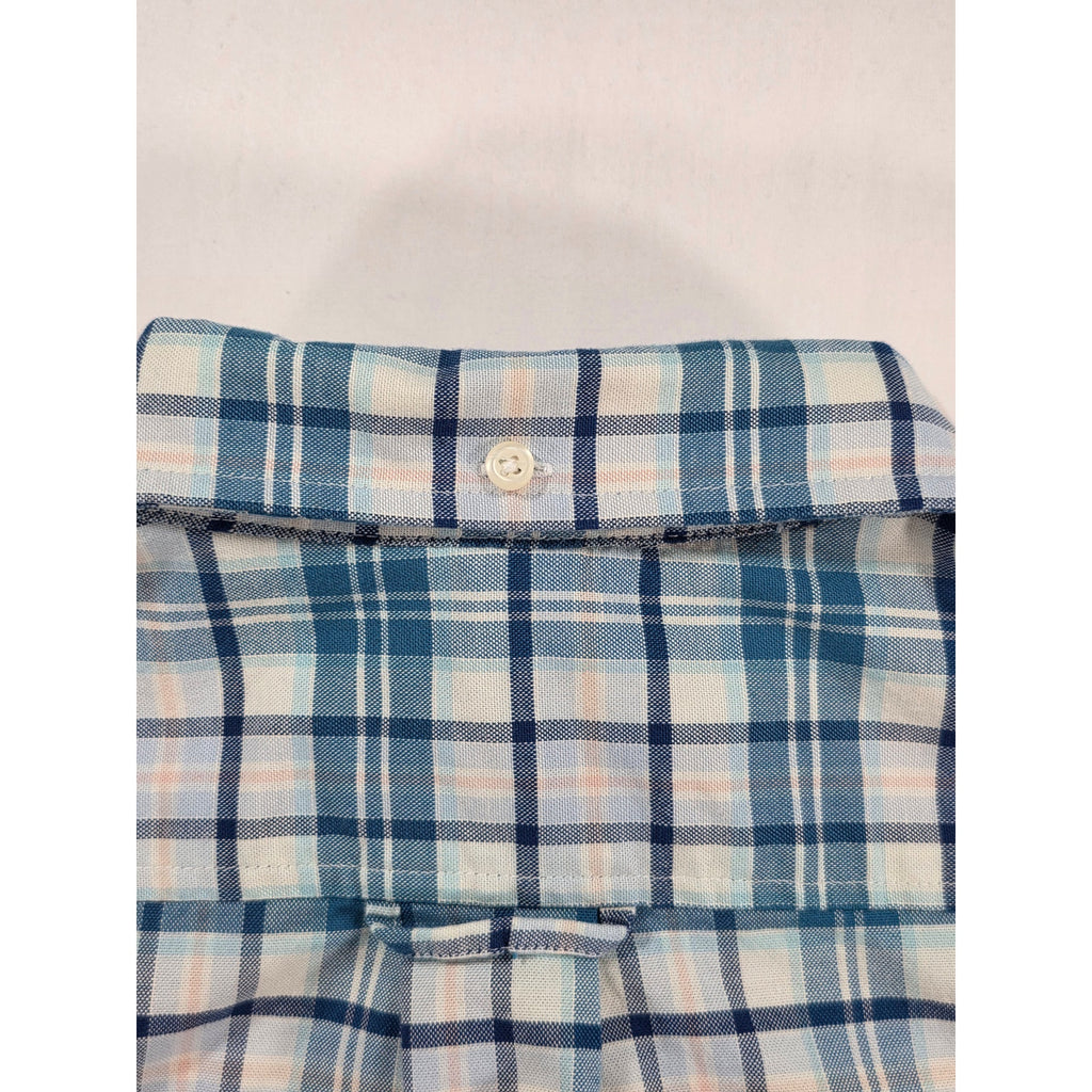 IZOD Saltwater Stretch Plaid Button Down Shirt – Size M