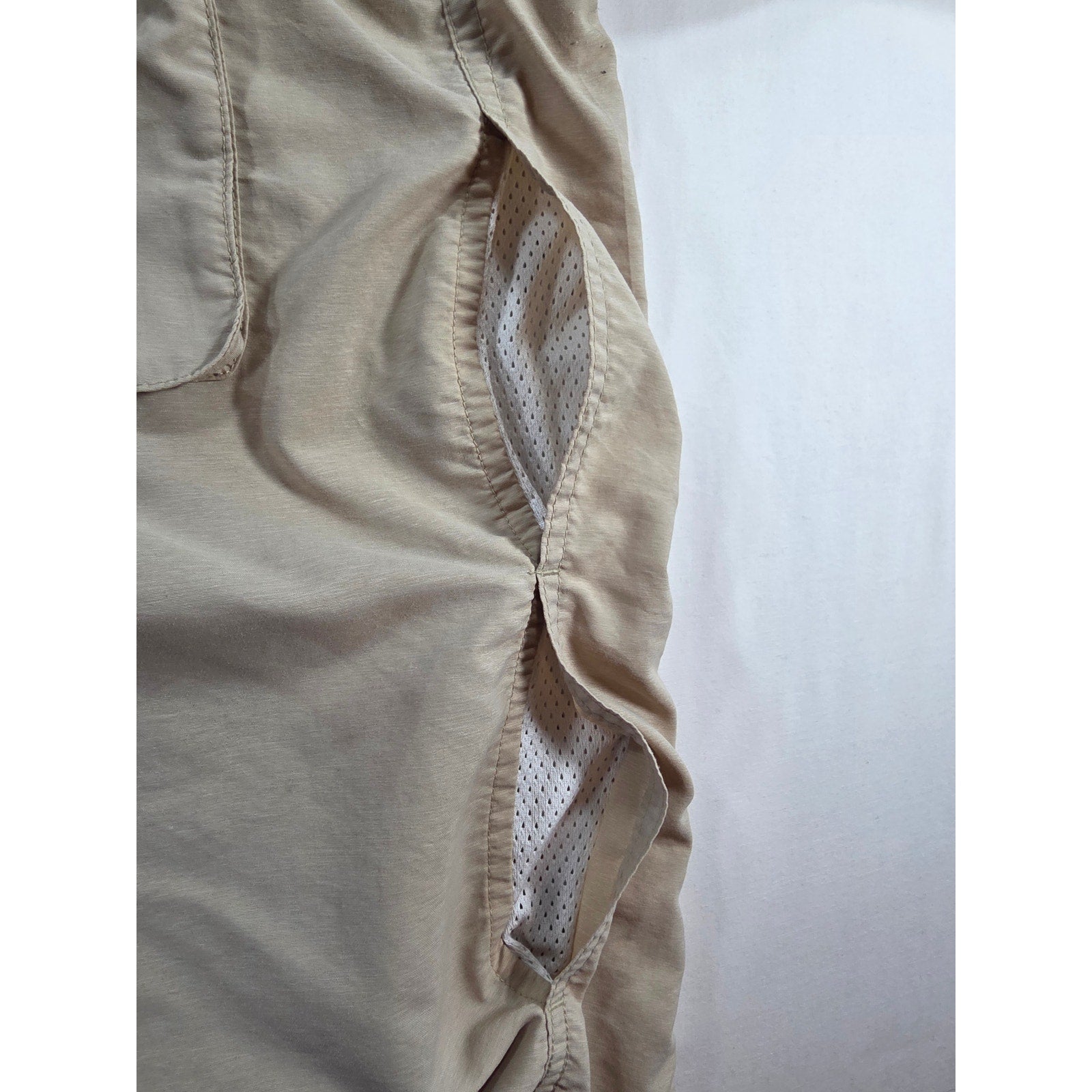 Ex Officio Adventure Vented Hiking Shirt Tan – M