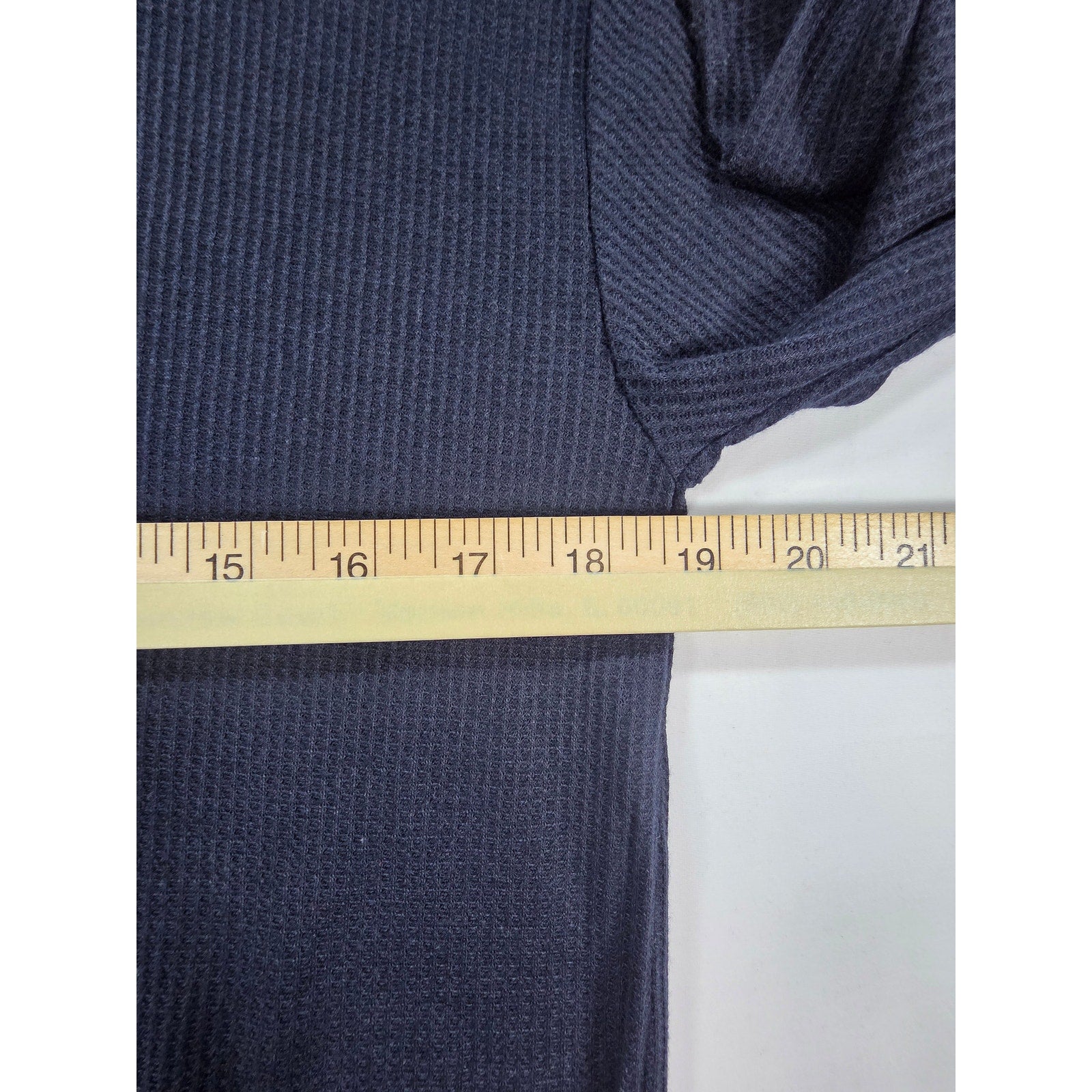 Basic + Lightweight Thermal Pajama Shirt – Black – Large